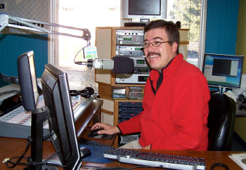 salvador-hernandez salvador-hernandez